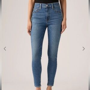 Levi’s 720 High-Rise Super Skinny Jeans